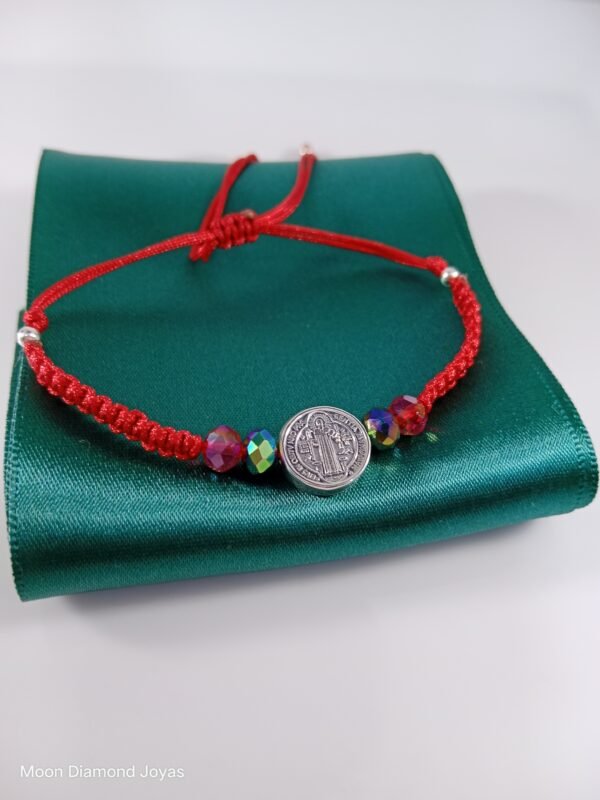Pulsera Roja San Benito