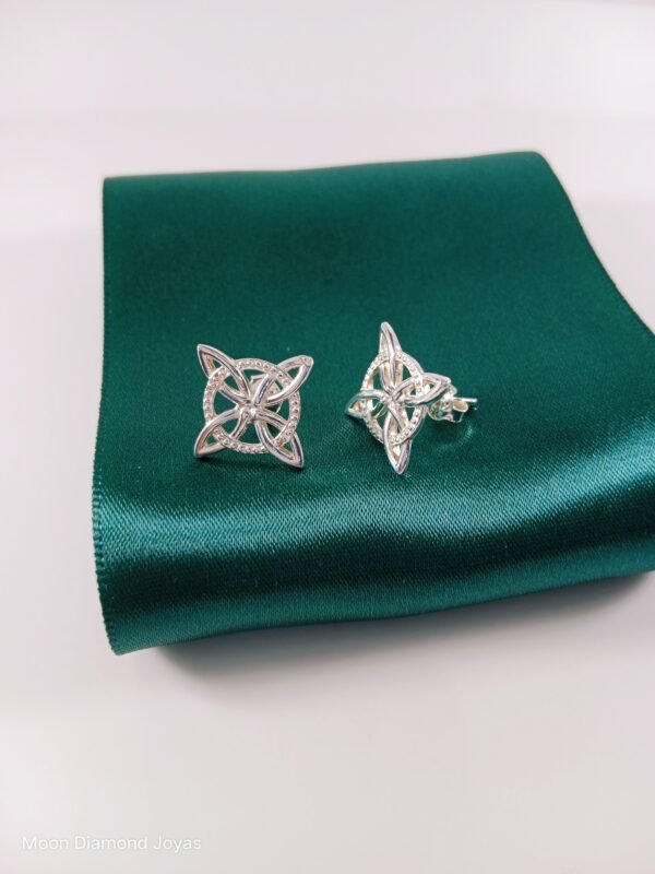 Aretes Nudo de Bruja 🍀 - Imagen 2