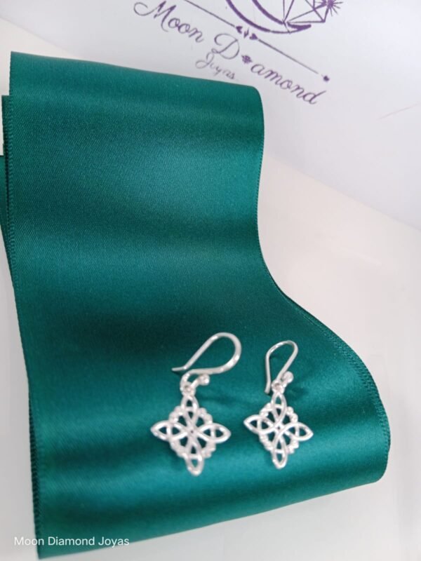 Aretes Nudo de Bruja - Imagen 2