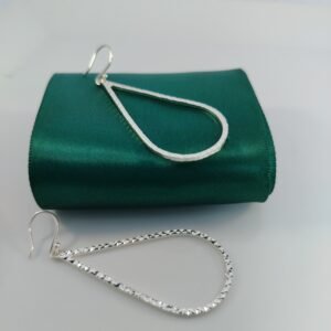 ARETES GOTA