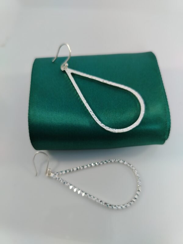 ARETES GOTA - Imagen 2
