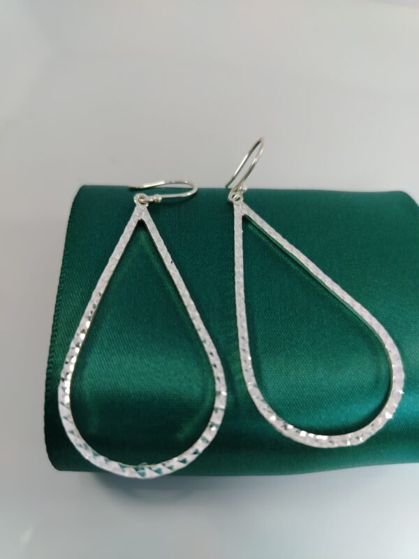 ARETES GOTA - Imagen 3